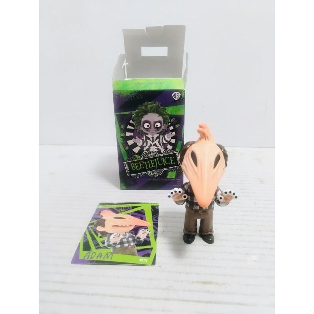 POP MART BLIND BOX BEETLEJUICE SERIES VINYL FIGURE ADAM MAITLAND W CARD RARE